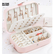 FAUX LEATHER JEWELRY ORGANIZER